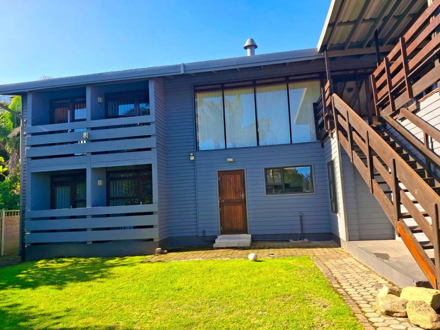 Glentana Self-Catering at 24 Outeniqua Bluff setting